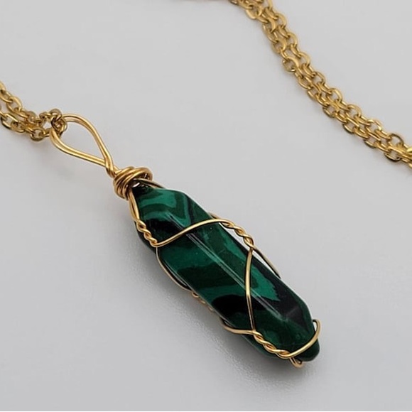 New Handmade Green Malachite 10k Gold Wire Wrapped S925 Silver Amulet Necklace - Picture 13 of 16